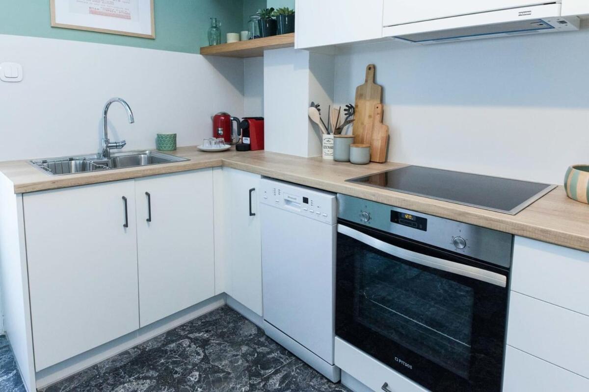 Pagrati Urban Oasis Getaway 2Bd Apt With Balcony Atene Esterno foto